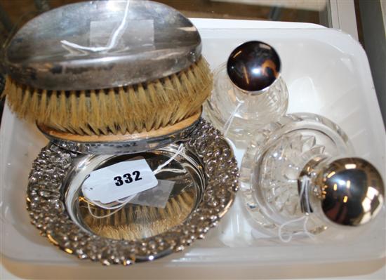 Silver & tortoisehell-mounted scent bottle, silver-mounted inkwell & pair clothes brushes, plated pin dish etc